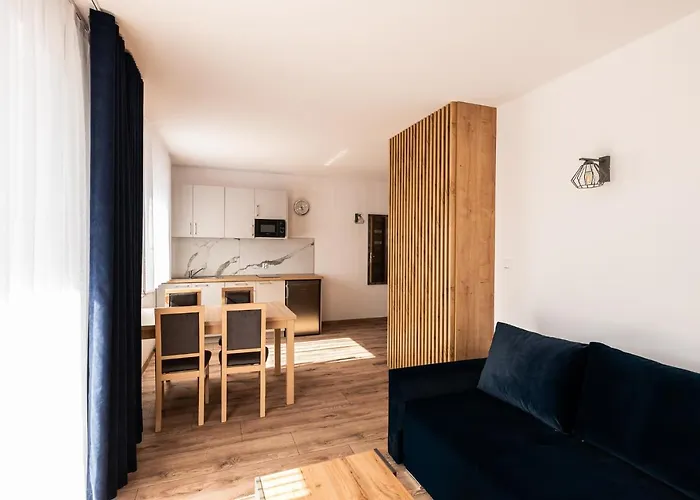 Henry Ξενοδοχείο με διαμερίσματα 3*